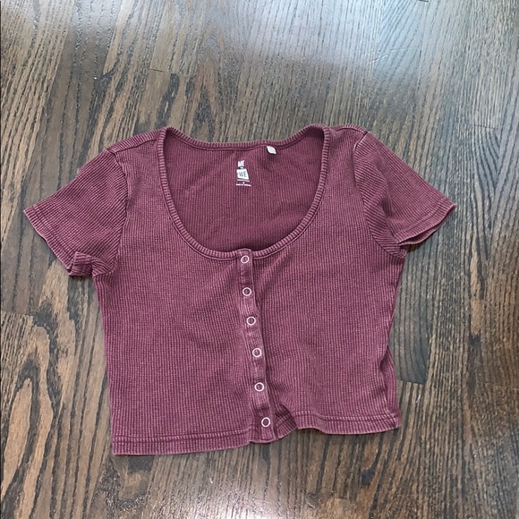 cropped short sleeve shirt - Picture 1 of 1